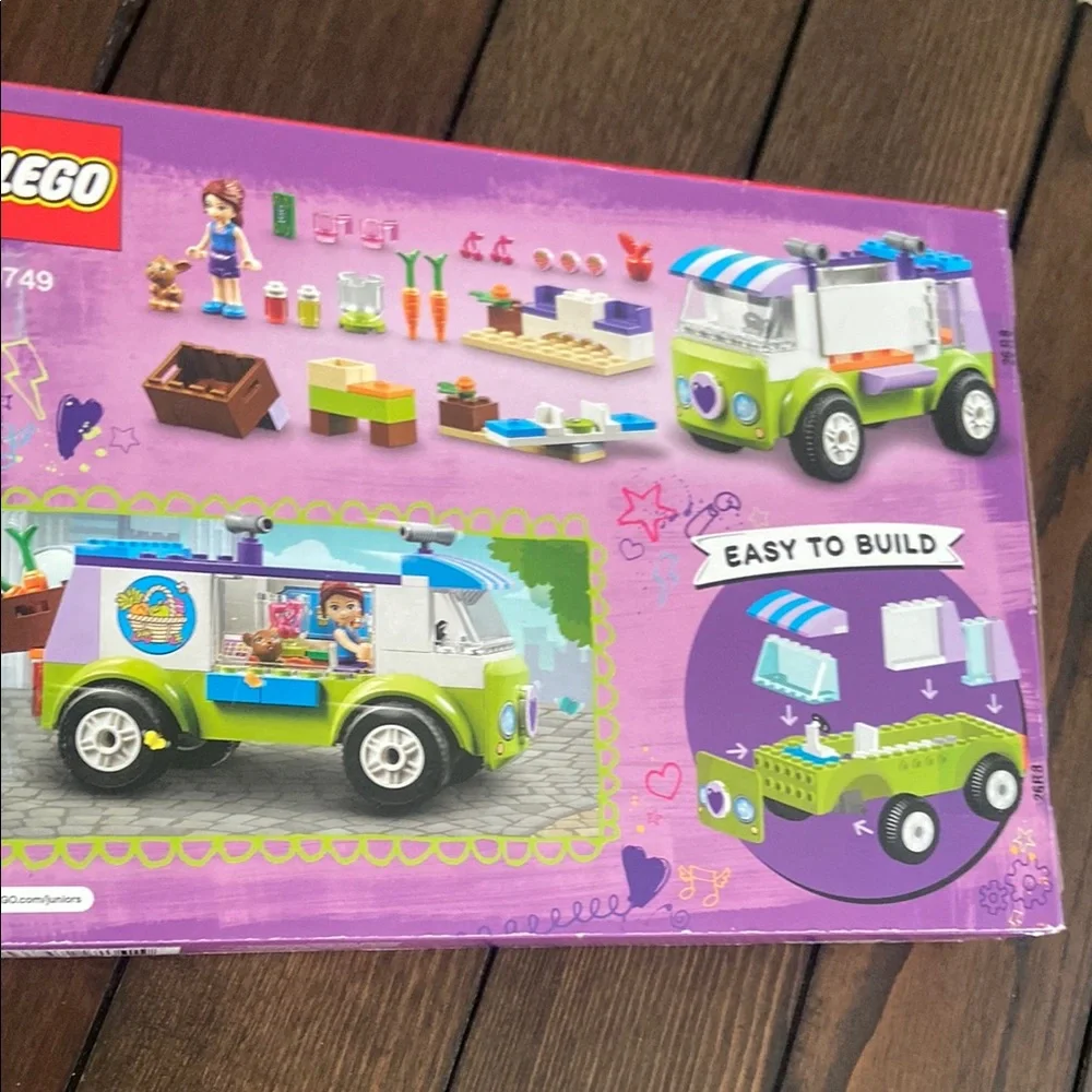 Lego  Friends Juniors Mia's  organic food set